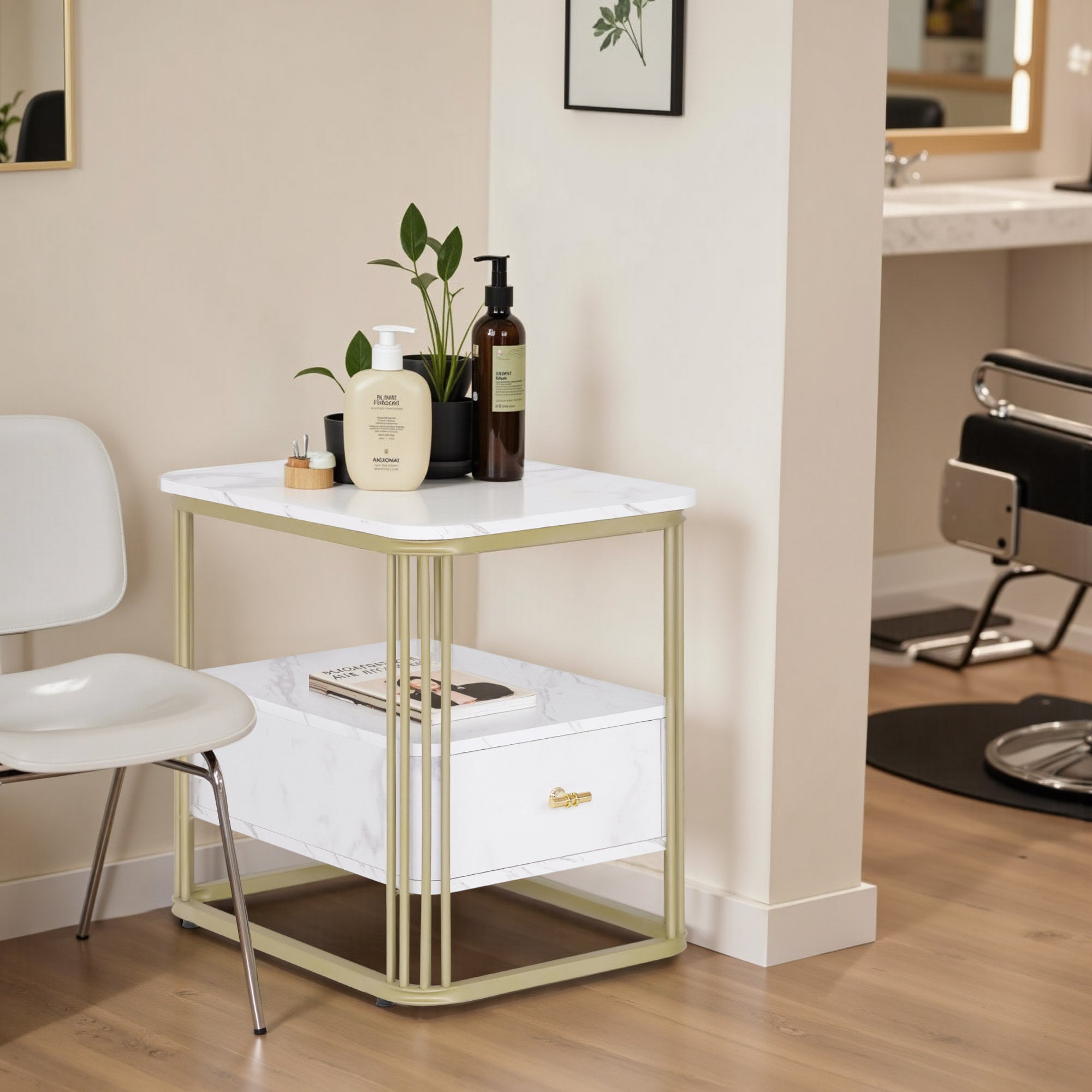 Table d'appoint BarberPub avec tiroir, table de canapé avec 2 étagères, table basse moderne en marbre blanc doré, structure en métal, table basse pour chambre, salon, institut de beauté, 60 x 40 x 55 cm, 2138